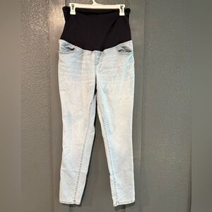 Ingrid & Isabel Maternity Skinny Jeans Size 12